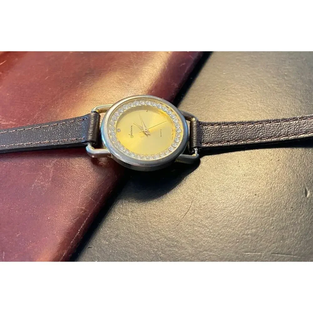 VTG Women's 25mm Jainson Watch, Gold Tone with Crystal Accents